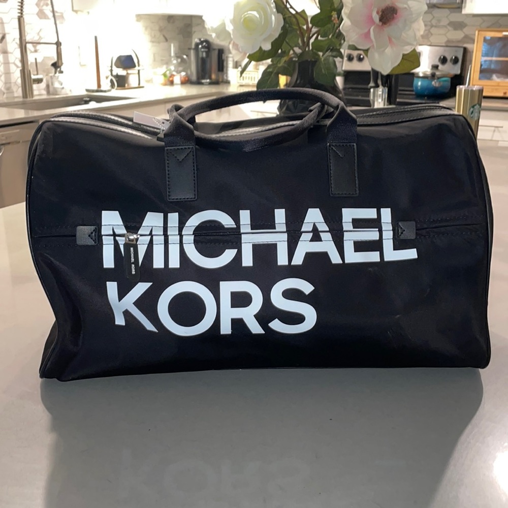 Michael Kors Duffel Bag Travel Weekender Gym Tote!